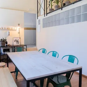 https://aticco-living-grcia-apartments-rooftop.topbarcelonahotels.com